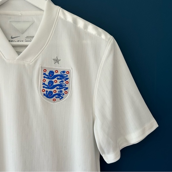 Nike 2014 England Home Football Shirt Size Mens S - Picture 5 of 9